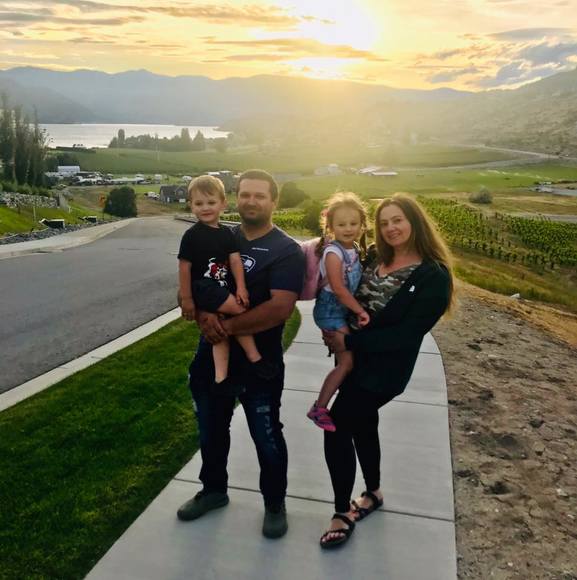 Meet your Posher, Inna - Picture 1 of 1